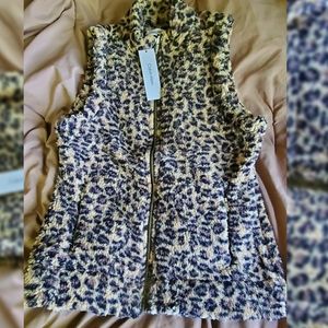 NWT Calvin Klein furry leopard print vest